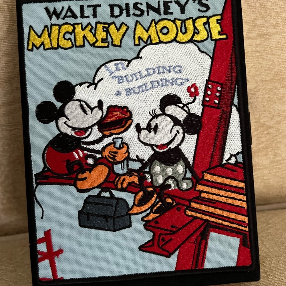Mickey Mouse clutch
